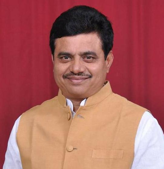 अपघात टाळण्यासाठी नांदेडच्या धर्तीवर पिंपरी-चिंचवडमध्येही 'वॉक ऑन राईट' चळवळ उभारण्याची गरज ; माजी नगरसेवक राजेंद्र जगताप यांचे आवाहन