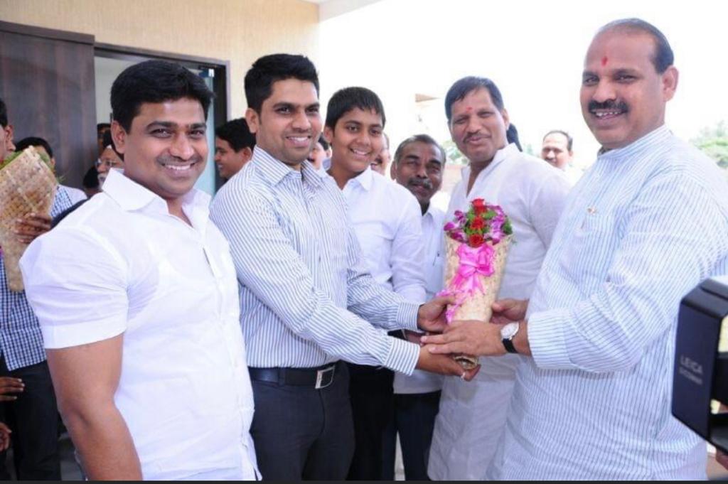 ध्येयवादी, जनसामान्यांचा लोकनेता हरपला - अजित गव्हाणे