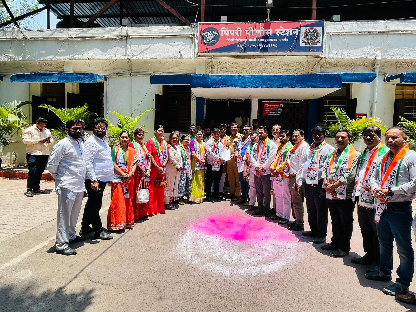 राज्य शासन, आयोजकांवर सदोष मनुष्यवधाचा गुन्हा दाखल करा ; *राष्ट्रवादीचे शहराध्यक्ष अजित गव्हाणे यांची पोलीस आयुक्तांकडे मागणी  ;