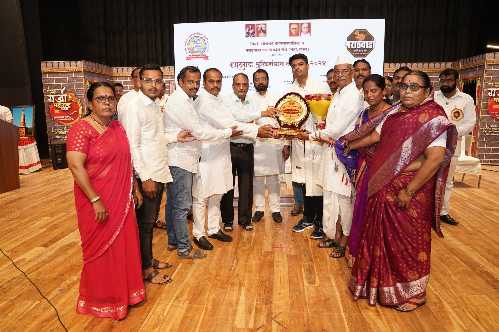 महापालिका व मराठवाडा जनविकास संघा तर्फे मराठवाडा मुक्तीसंग्राम दिन विविध उपक्रमांनी साजरा