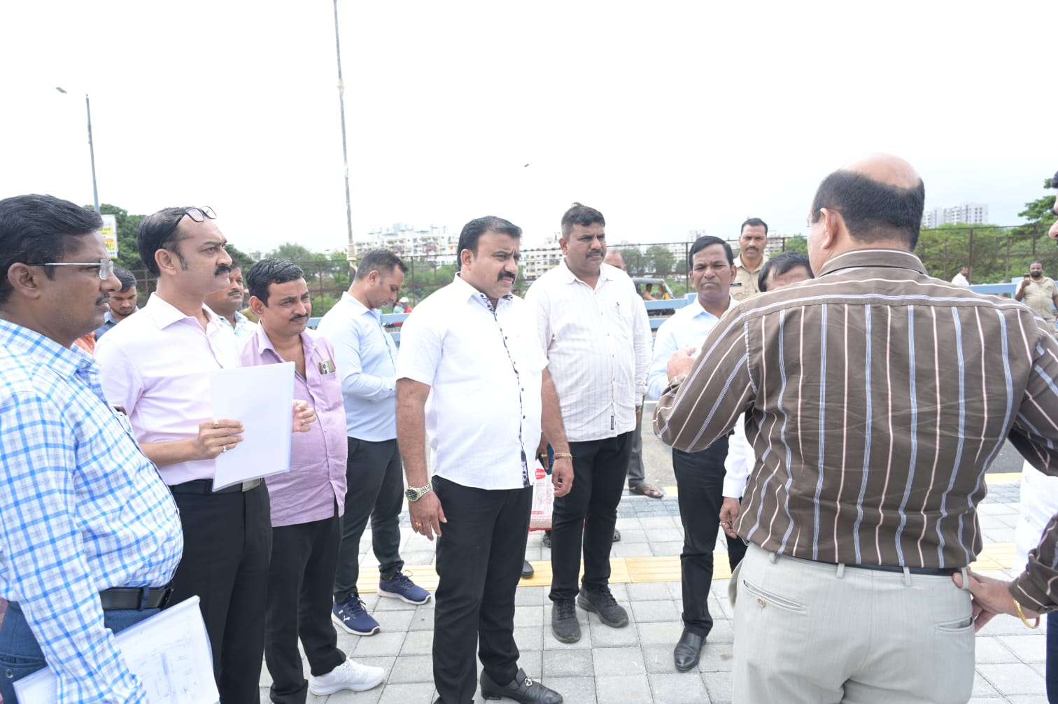 पिंपरी येथील नदीवरील समांतर पुलाचे लवकरच लोकार्पण – संदीप वाघेरे