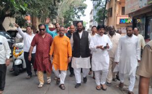 कामगारनेते यशवंतभाऊ भोसले यांच्या पुढाकारातून प्रथमच सीमोल्लंघन व सोनं लुटण्याच्या पारंपरिक सोहळ्याला सुरुवात;माजी खासदार अमर साबळे यांच्या हस्ते प्रारंभ